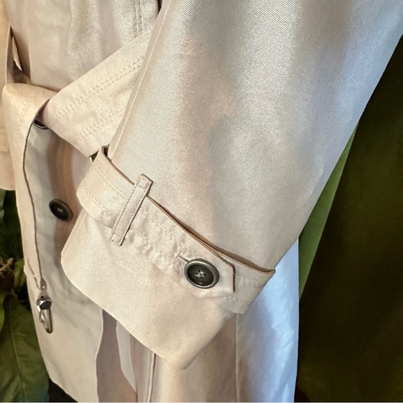 Burberry London Shimmer Metallic Belted Trench Coat - Picture 9 of 15